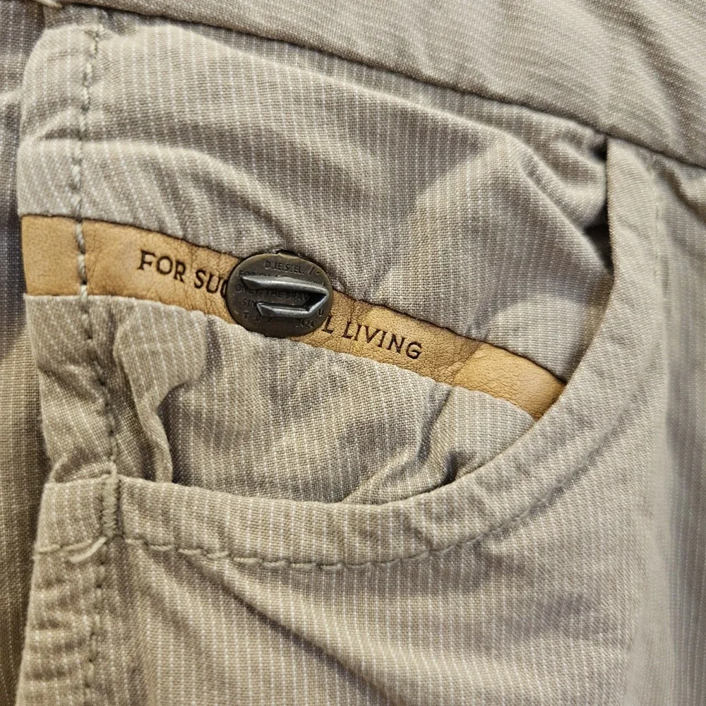 Diesel Men's Chi-Reg Slim Fit 28 Pants Trousers Desert Tan Pinstripe